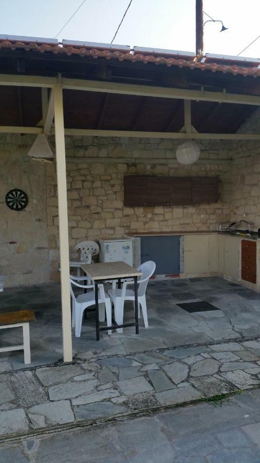 Amparoudes Kriopigi Exterior foto